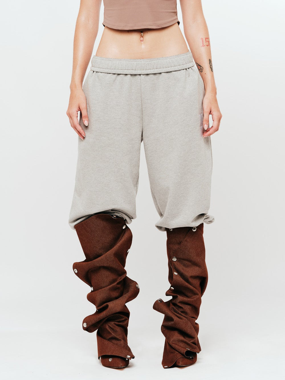 "TRV0" GREY SWEATPANTS