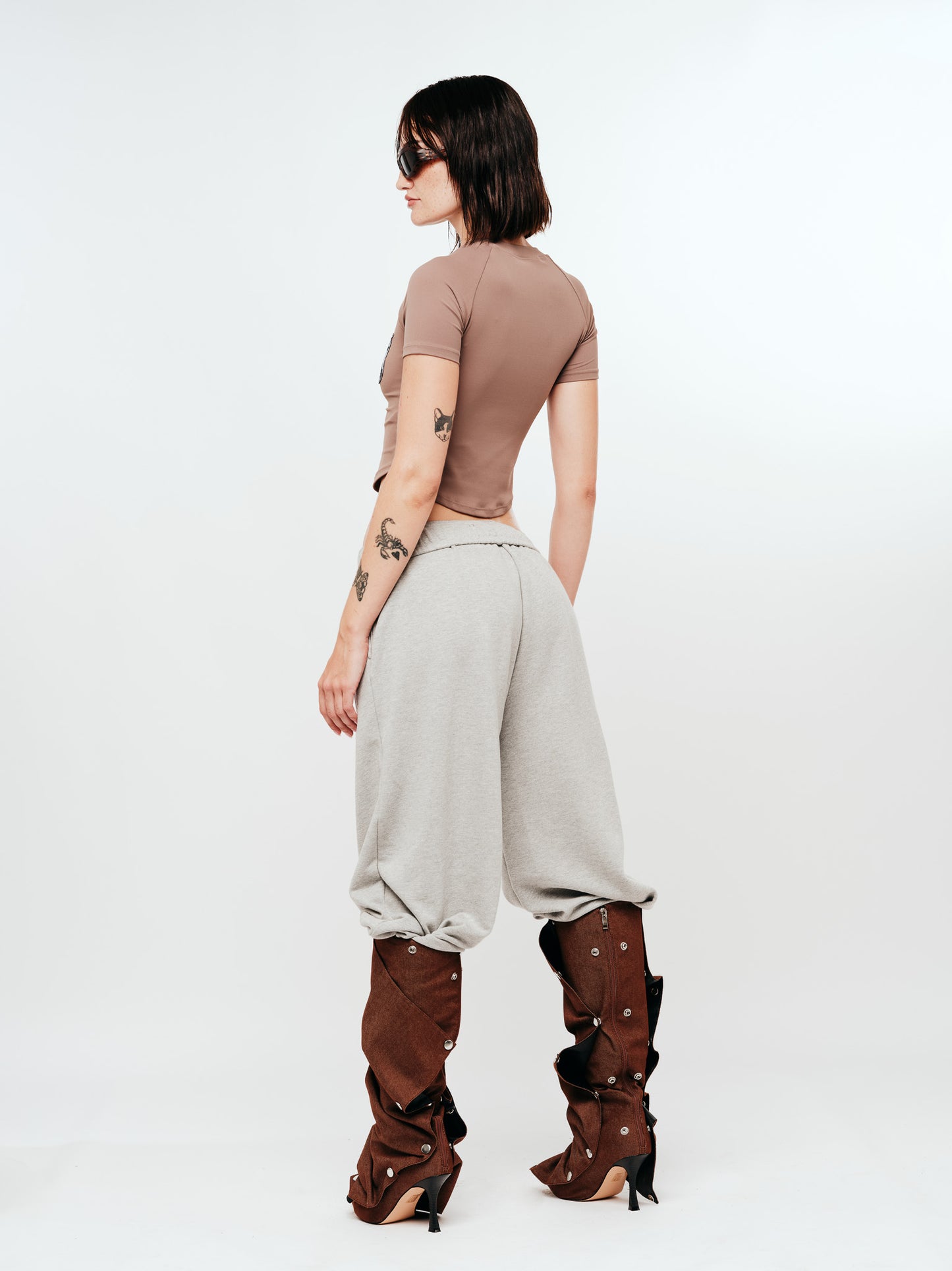 BROWN "AWAY JERSEY" TOP