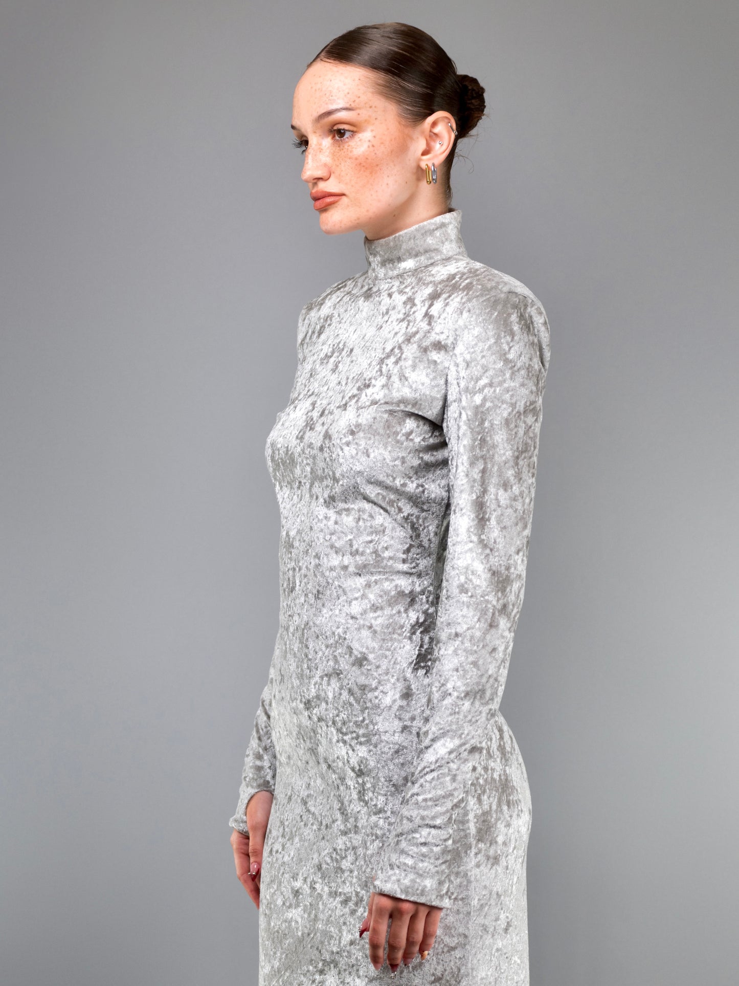 0000 GREY VELVET EVENING DRESS